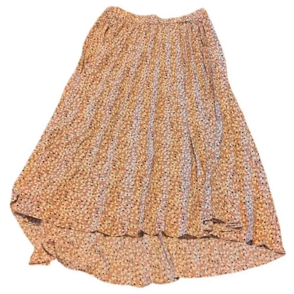 Lush Floral Skirt Size Small Tan & White Mini Skirt EUC